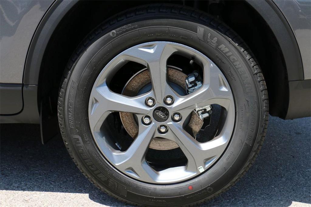 new 2025 Ford Escape car, priced at $29,316