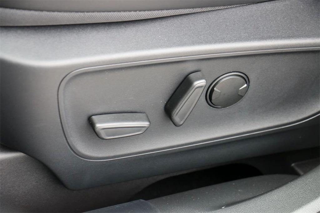 new 2025 Ford Escape car, priced at $29,316