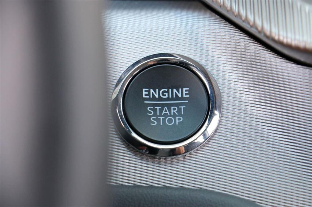 new 2025 Ford Explorer car, priced at $38,700