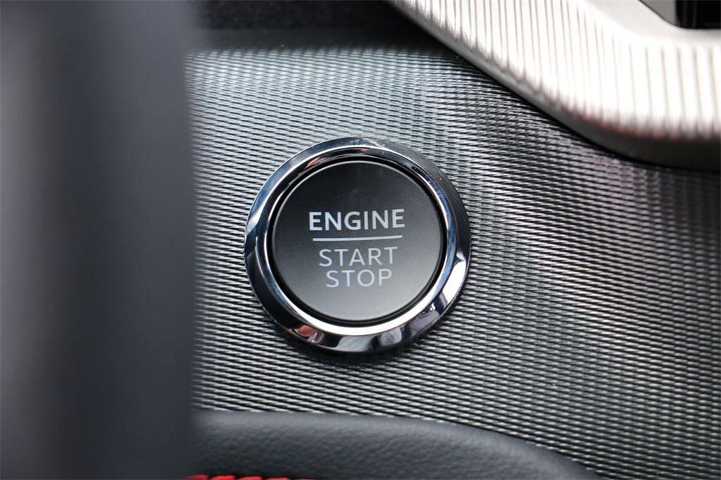 new 2025 Ford Explorer car, priced at $43,600