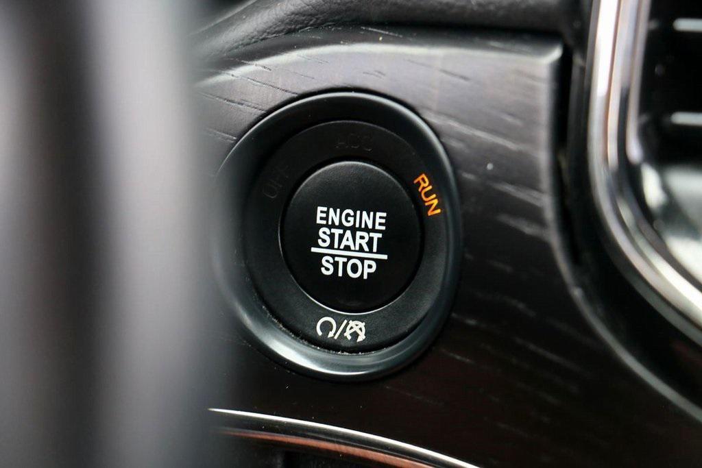 used 2020 Jeep Grand Cherokee car, priced at $21,995