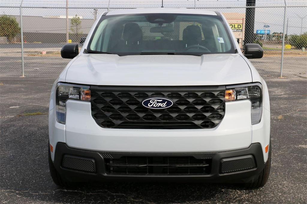 new 2025 Ford Maverick car, priced at $28,712