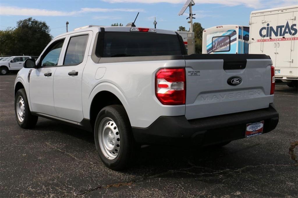 new 2025 Ford Maverick car, priced at $28,712