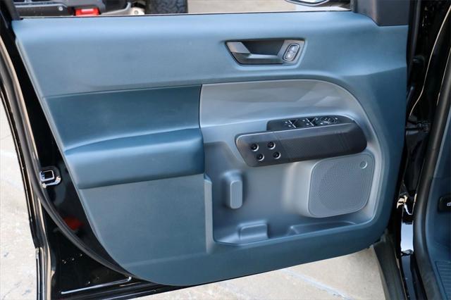 new 2025 Ford Maverick car, priced at $35,995
