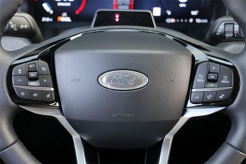 new 2025 Ford Explorer car, priced at $55,201