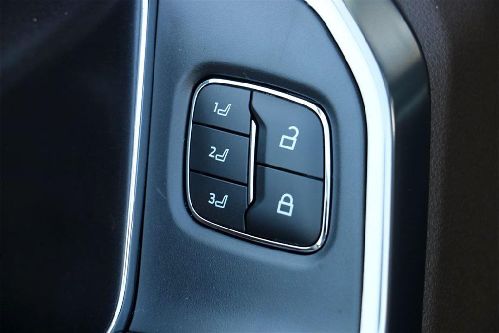 new 2026 Ford F-350 car, priced at $97,970