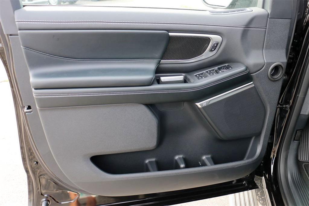 new 2025 Ford Expedition Max car, priced at $84,230