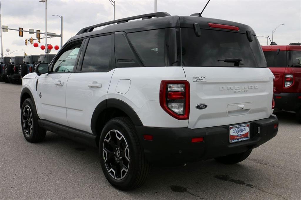 new 2025 Ford Bronco Sport car, priced at $30,800