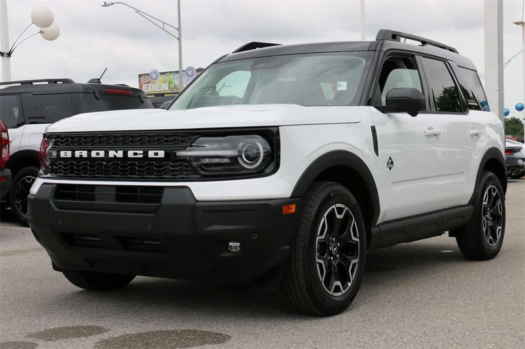 new 2025 Ford Bronco Sport car, priced at $30,800