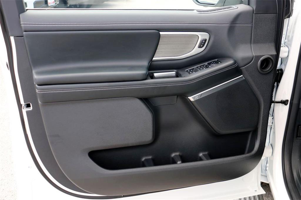 new 2025 Ford Expedition Max car, priced at $78,750