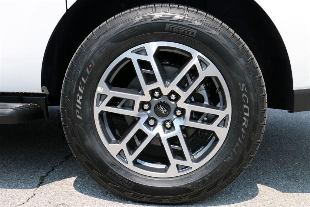 new 2025 Ford Expedition Max car, priced at $72,470