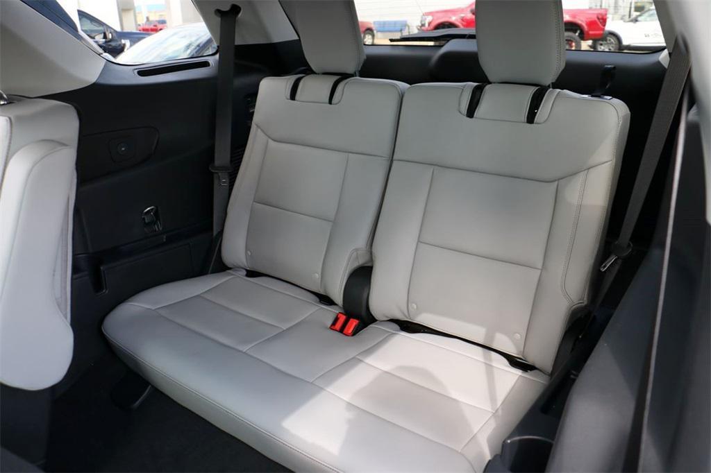 new 2025 Ford Explorer car, priced at $39,026