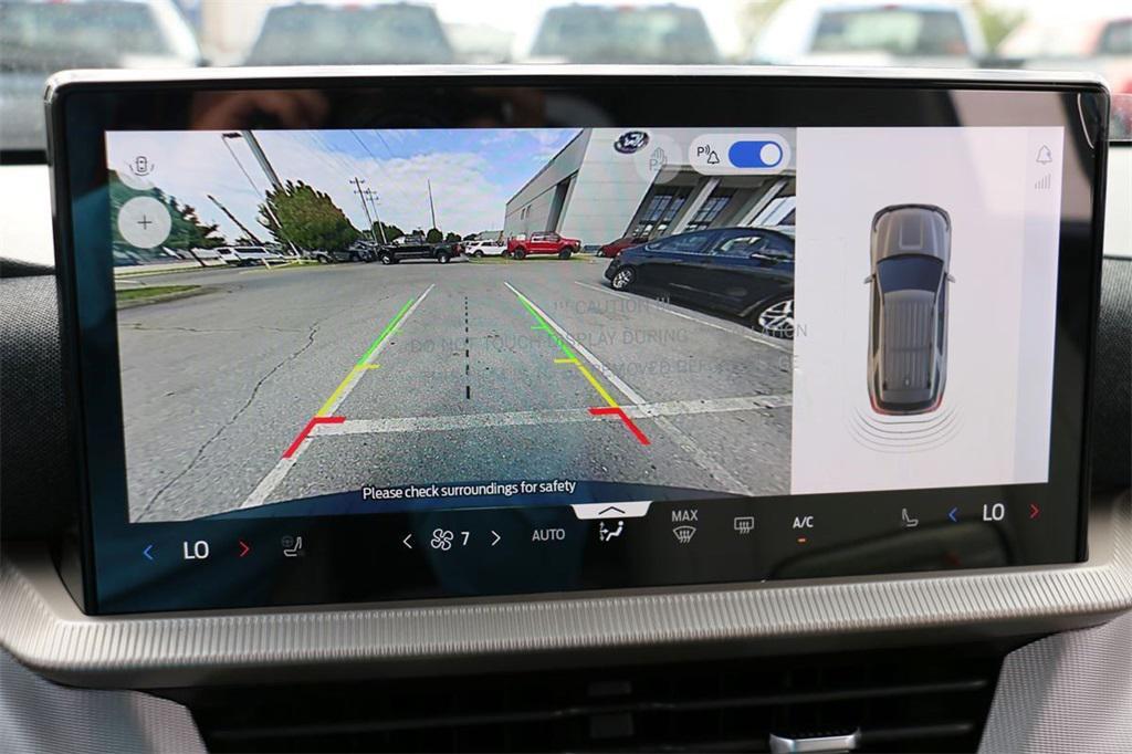 new 2025 Ford Explorer car, priced at $39,026