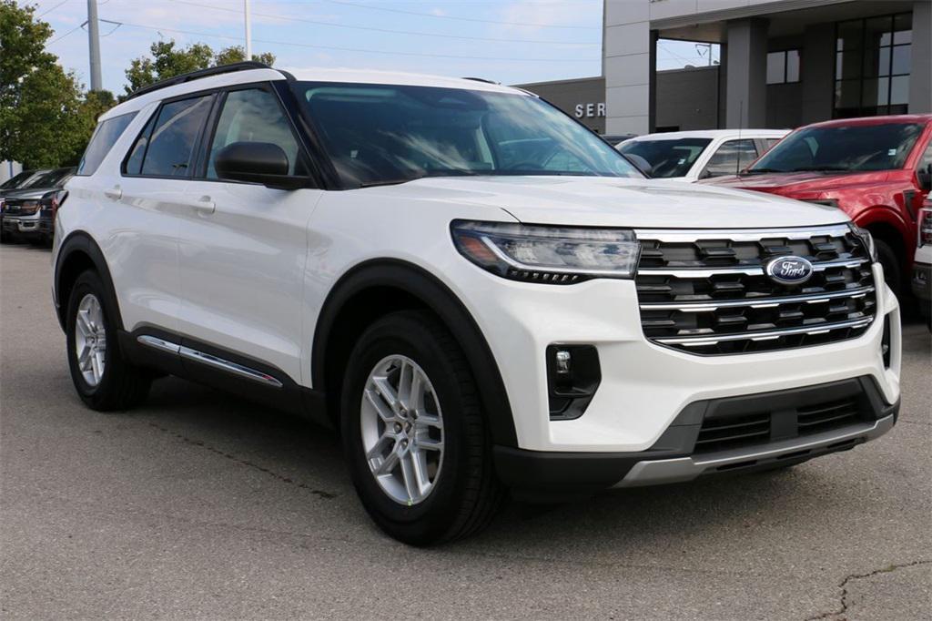 new 2025 Ford Explorer car, priced at $39,026
