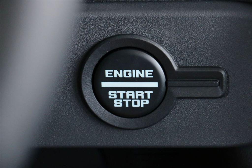 new 2025 Ford Bronco car, priced at $39,850