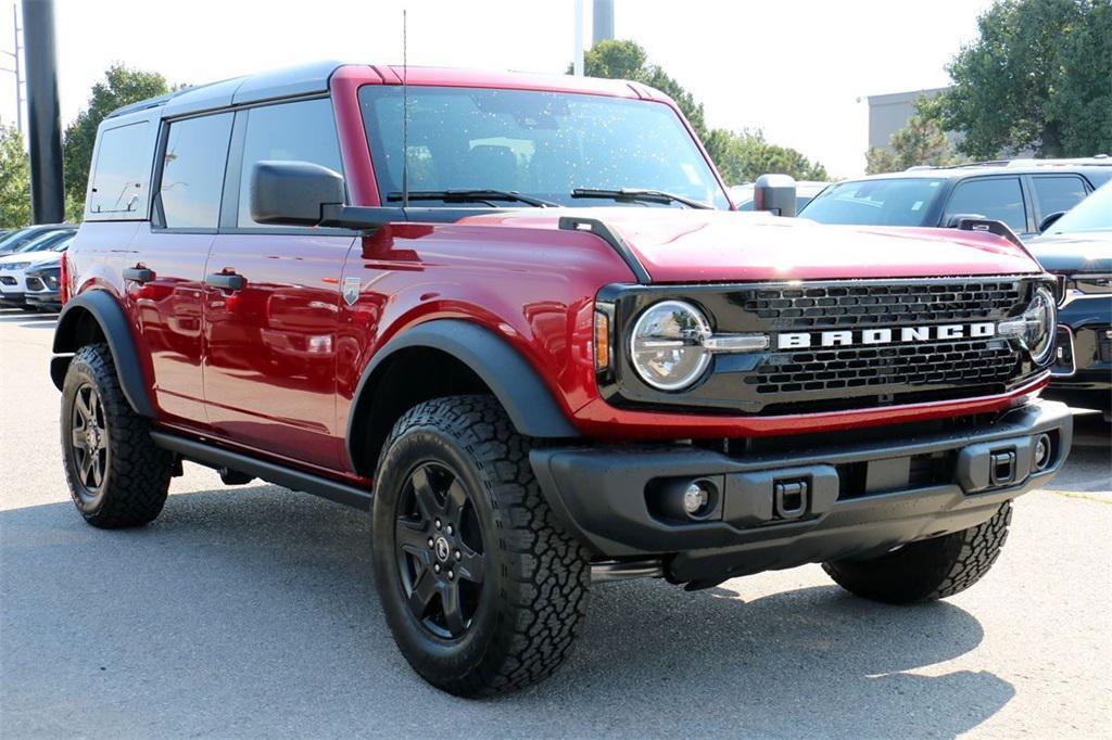 new 2025 Ford Bronco car, priced at $39,850