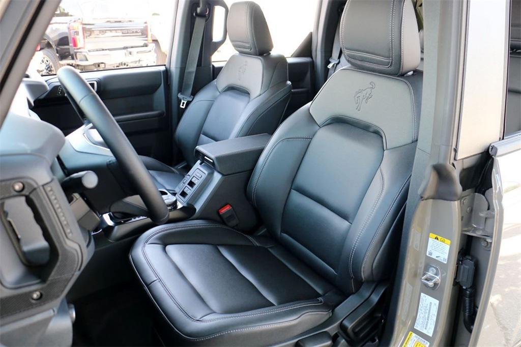 new 2025 Ford Bronco car, priced at $39,850