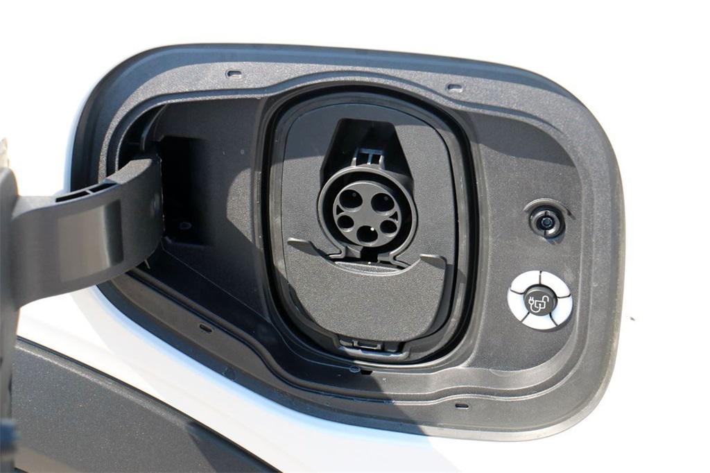 new 2025 Ford Mustang Mach-E car, priced at $37,551