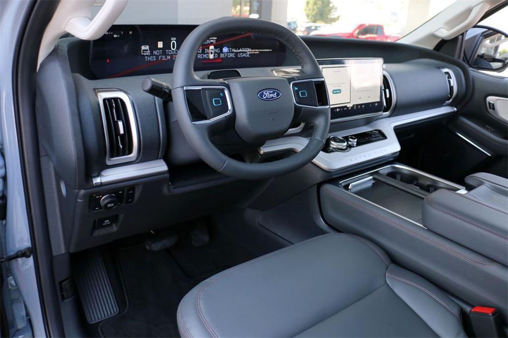 new 2025 Ford Expedition car, priced at $68,345
