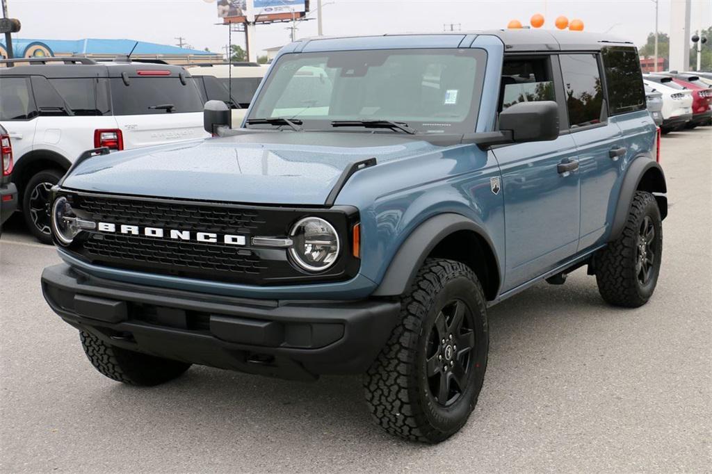 new 2025 Ford Bronco car, priced at $39,992