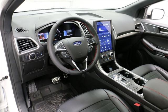 new 2024 Ford Edge car, priced at $39,160