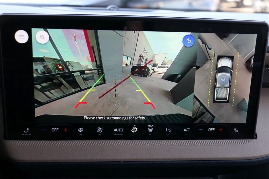 new 2025 Ford Maverick car, priced at $34,914