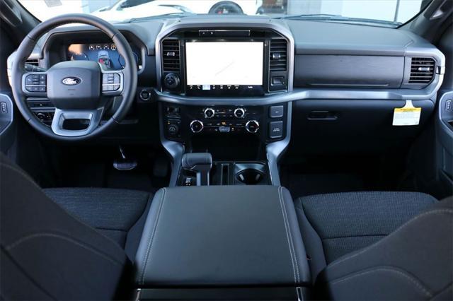 new 2025 Ford F-150 car, priced at $52,320