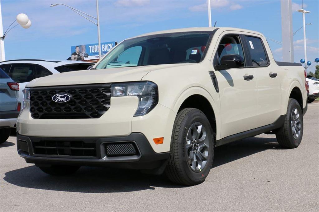 new 2025 Ford Maverick car, priced at $32,172