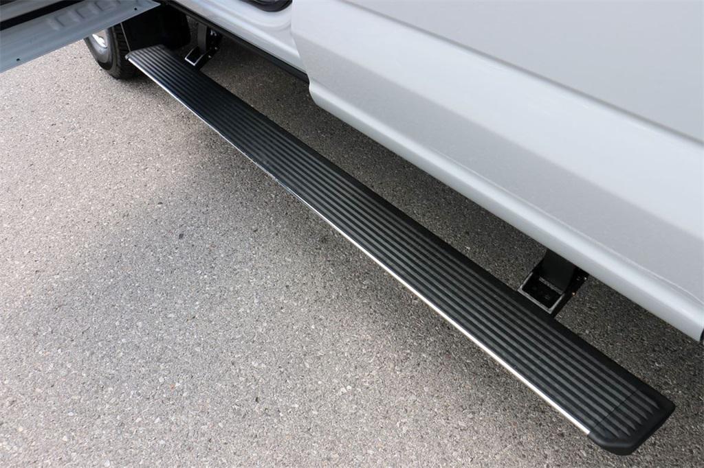 new 2025 Ford F-350 car, priced at $90,195