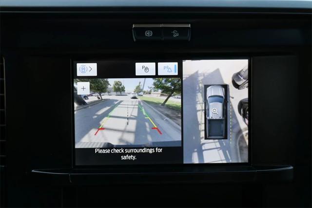new 2025 Ford F-250 car, priced at $71,345