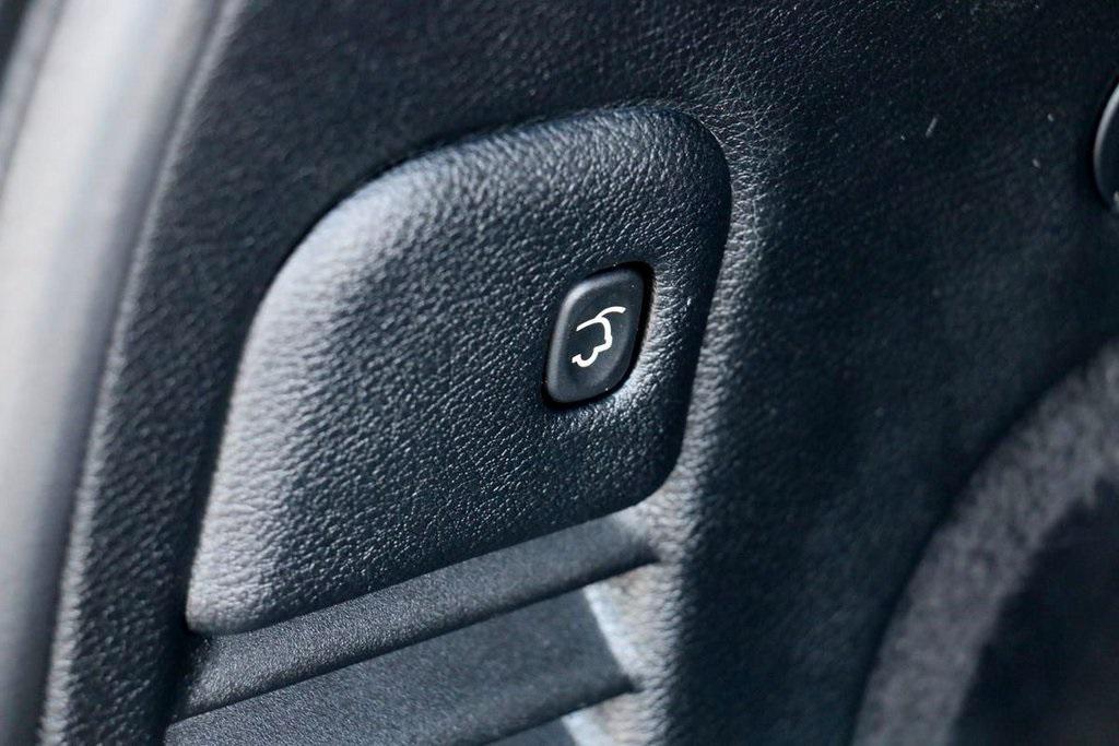 used 2019 Jeep Grand Cherokee car, priced at $15,000