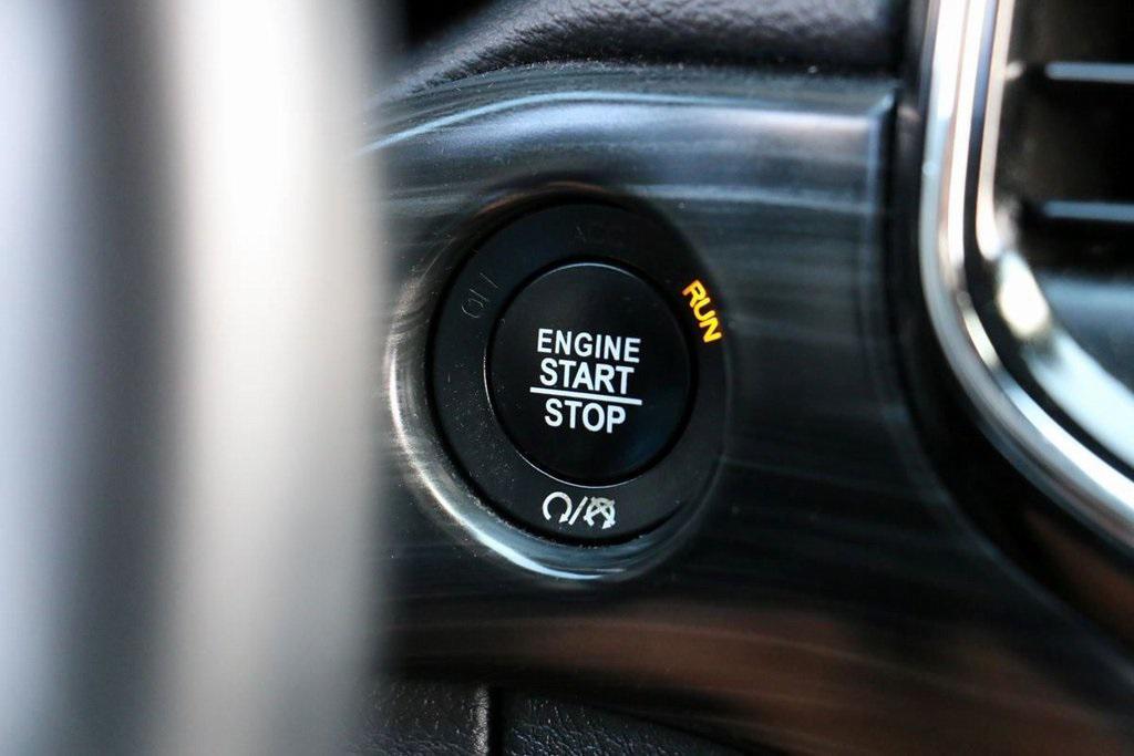 used 2019 Jeep Grand Cherokee car, priced at $15,000