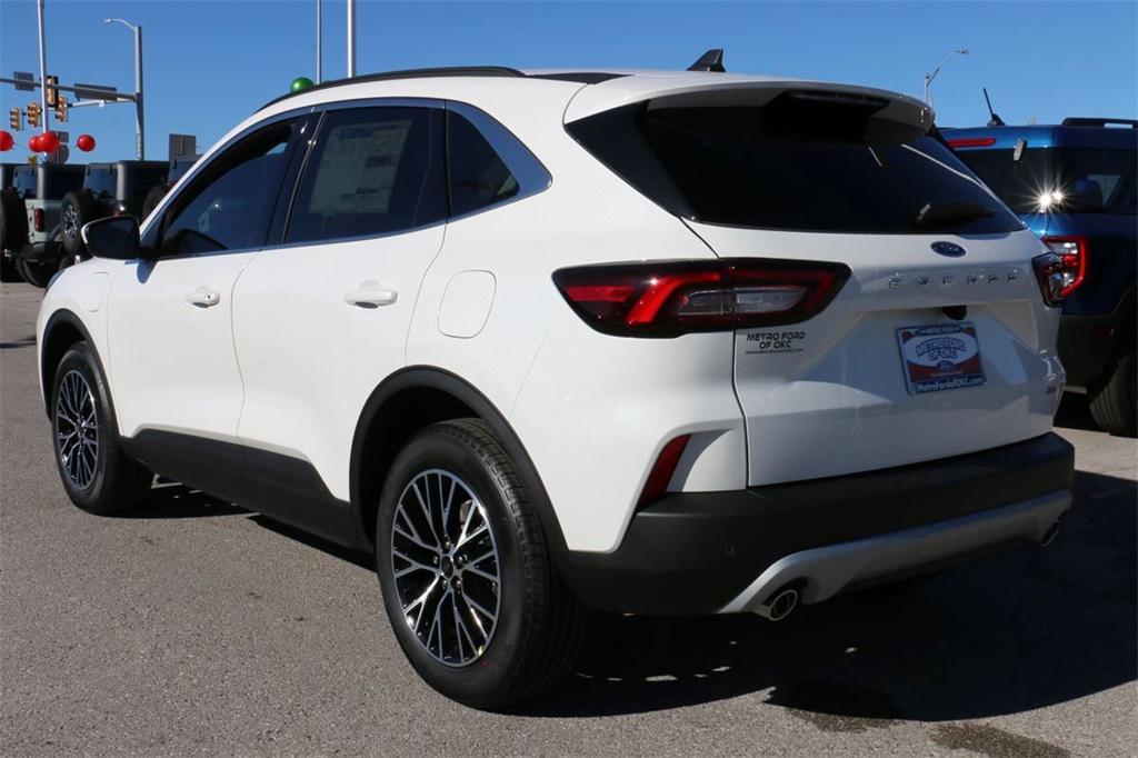 new 2025 Ford Escape PHEV car, priced at $28,300