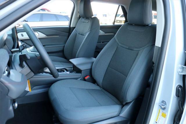 new 2025 Ford Explorer car, priced at $43,450