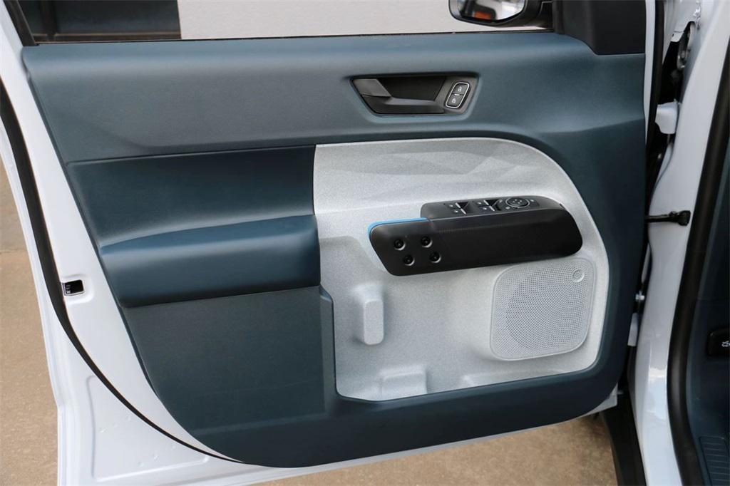 new 2025 Ford Maverick car, priced at $30,522