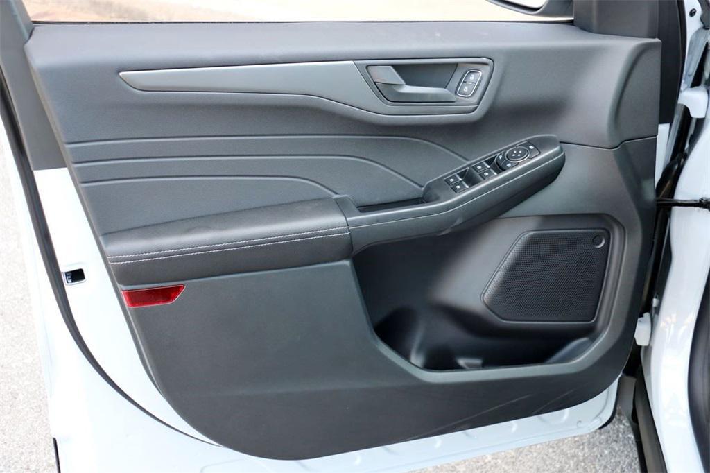 new 2026 Ford Escape car, priced at $29,473