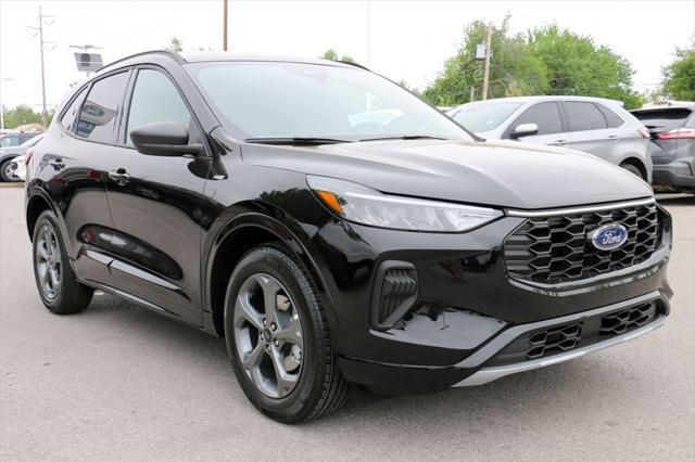 new 2024 Ford Escape car, priced at $23,225