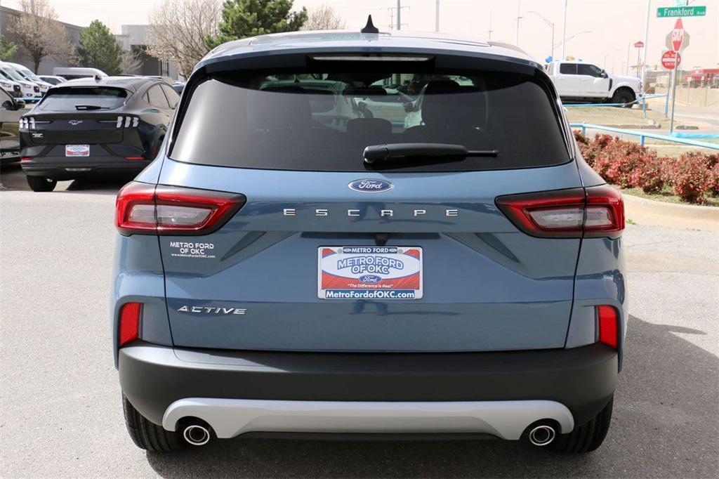 new 2025 Ford Escape car, priced at $21,390