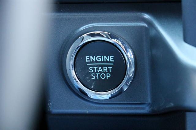 new 2025 Ford F-150 car, priced at $55,786