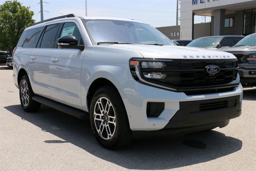 new 2025 Ford Expedition Max car, priced at $70,010