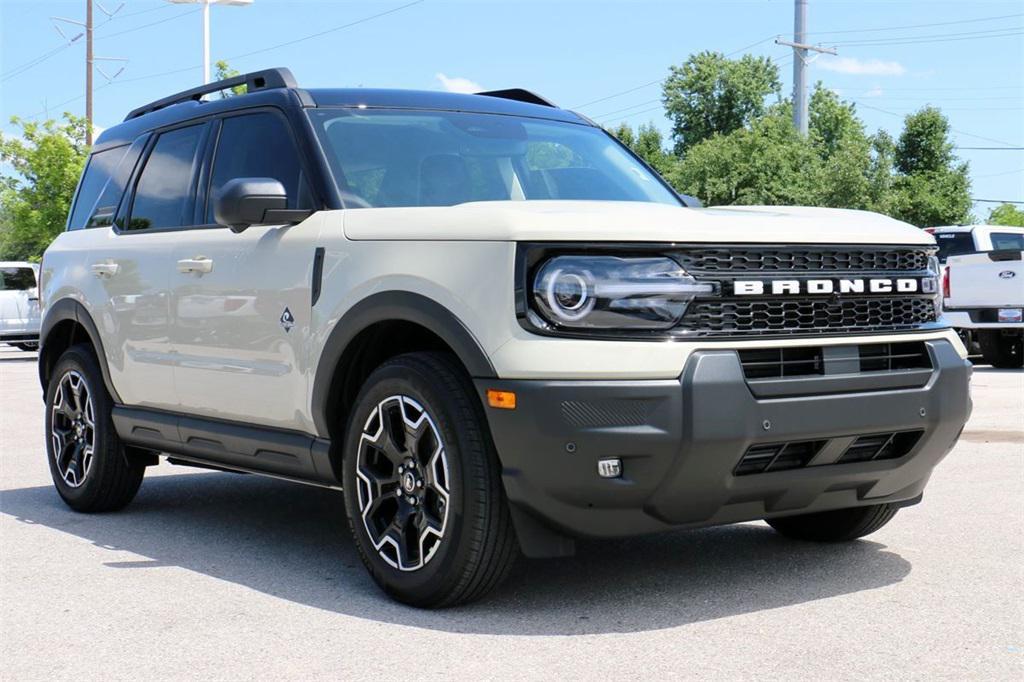 new 2025 Ford Bronco Sport car, priced at $33,850