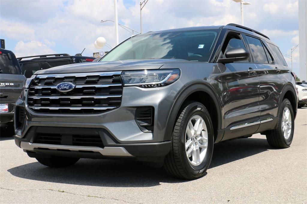 new 2025 Ford Explorer car, priced at $38,280