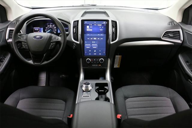 new 2024 Ford Edge car, priced at $30,415