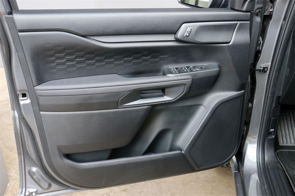 new 2025 Ford Ranger car, priced at $35,355