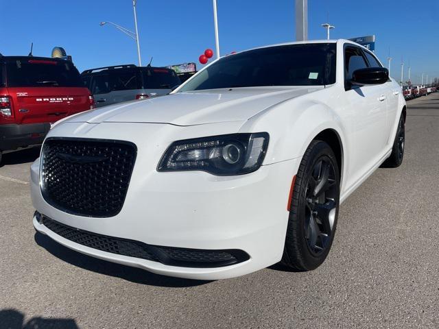 used 2020 Chrysler 300 car, priced at $17,900