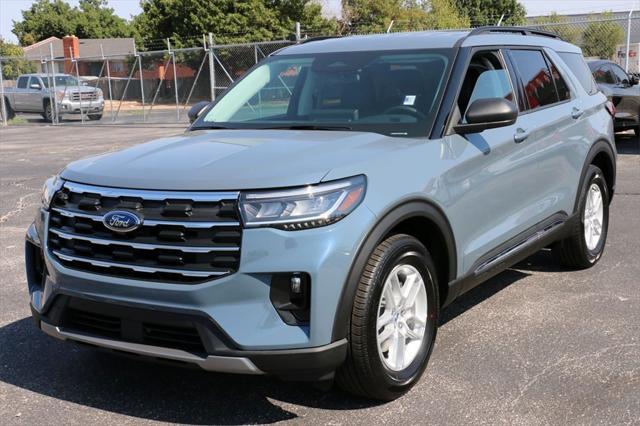 new 2025 Ford Explorer car, priced at $39,205