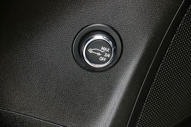 used 2023 Buick Envision car, priced at $23,500