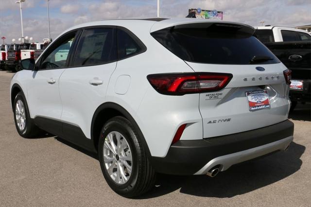 new 2025 Ford Escape car, priced at $25,835