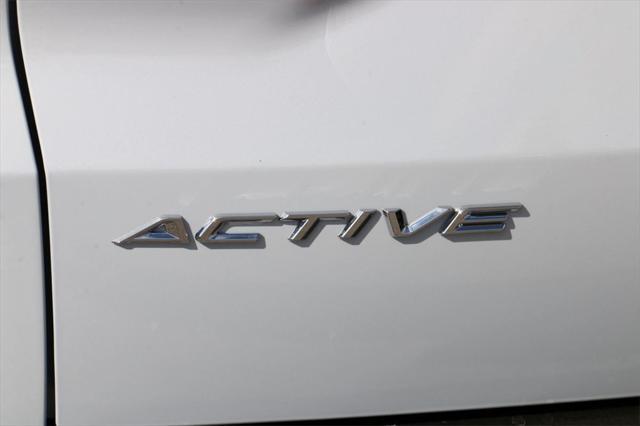 new 2025 Ford Escape car, priced at $25,835