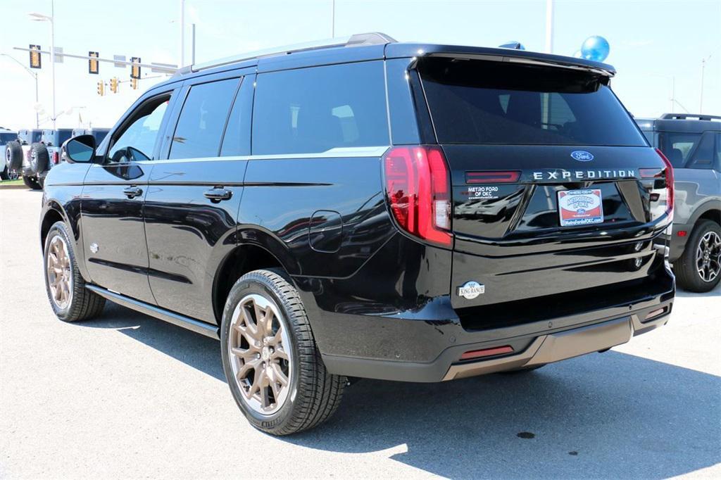 new 2025 Ford Expedition car, priced at $79,800